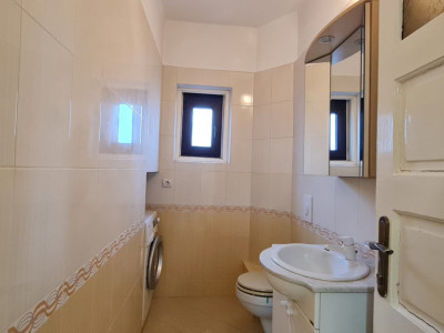 Casa de inchiriat / Spatii de birouri Muntele Găina