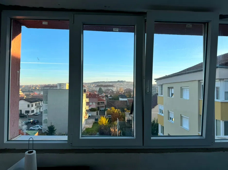 Apartament cu 3 camere strada Moldovei nr53
