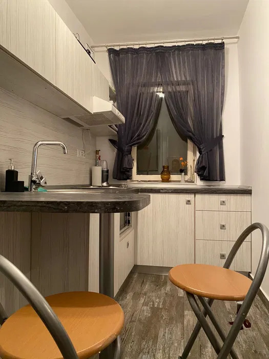 Garsoniera renovata strada Traian Lalescu