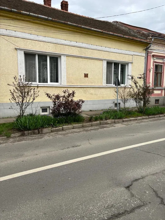 Vand CASA - Ultracentral / 3MIN de Centru