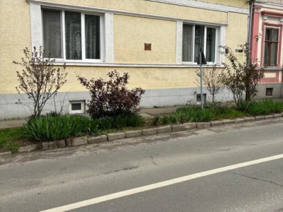 Vand CASA - Ultracentral / 3MIN de Centru