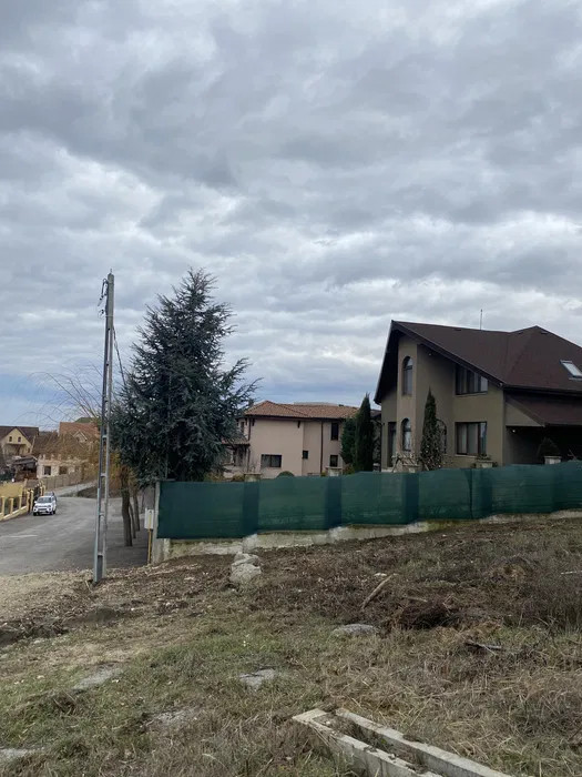 Teren intravilan zona Spitalului Judetean