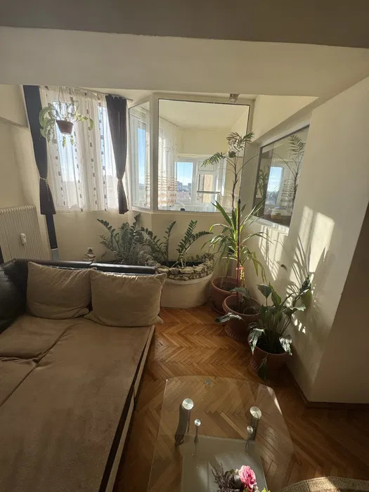 Apartament 3 camere tip U Bulevardul Dacia
