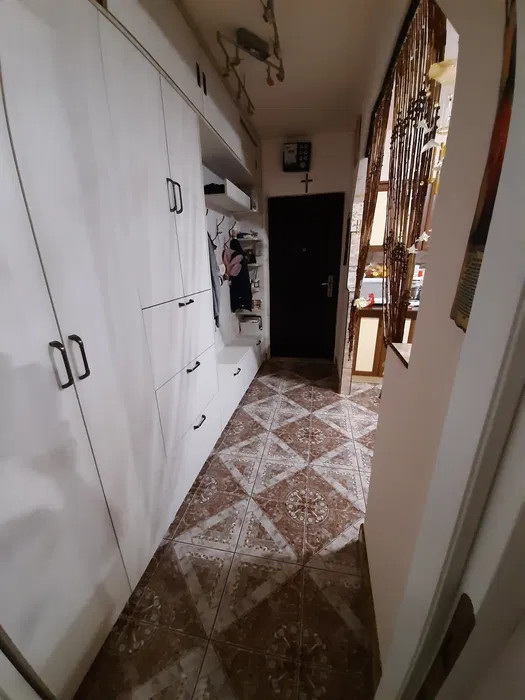 Apartament 3 camere Rogerius