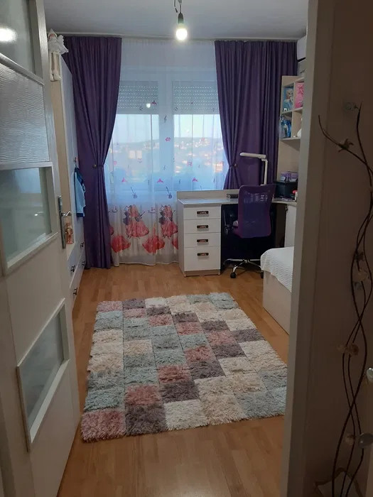 Apartament 3 camere Rogerius