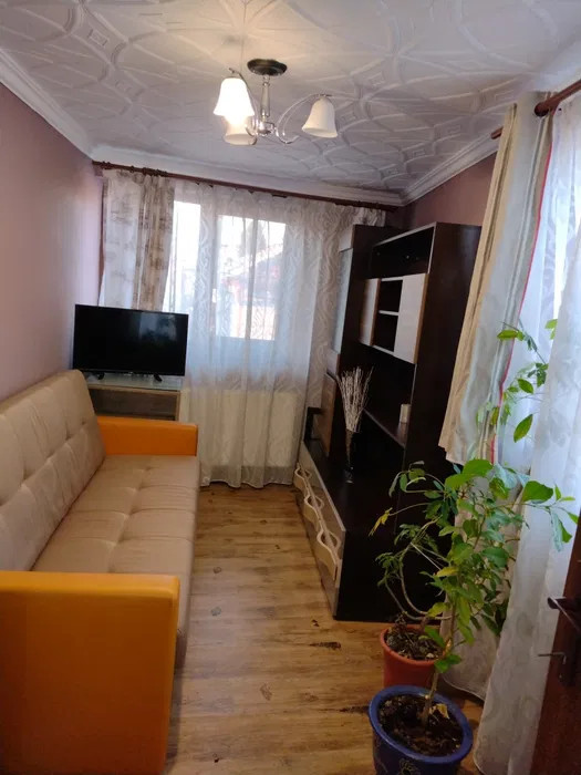 Casă cu etaj singur incurte ultra central