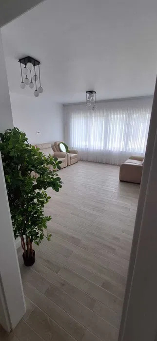 Casa noua complet utilata pe str. Piersicilor
