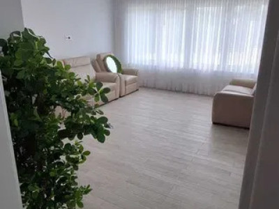 Casa noua complet utilata pe str. Piersicilor