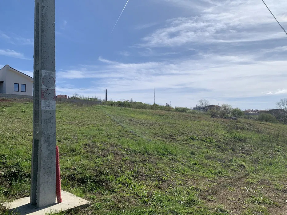Teren intravilan,zona Hanul Pescarilor/ Sp Judetean