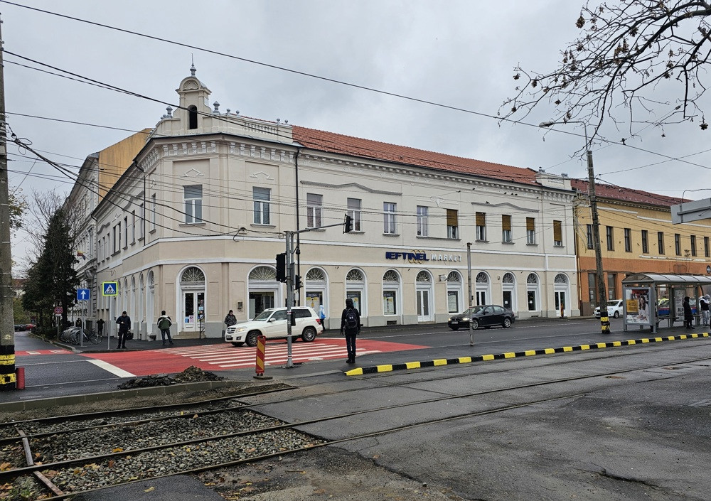 Spatiu comercial Piata 1 decembrie/ Liceu Gojdu