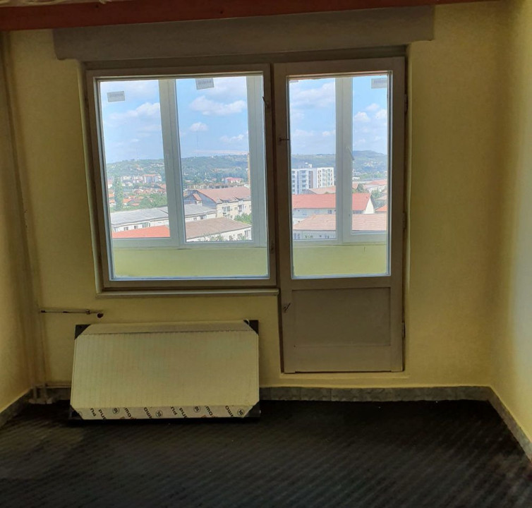 Apartament 3 camere str Nufarului 