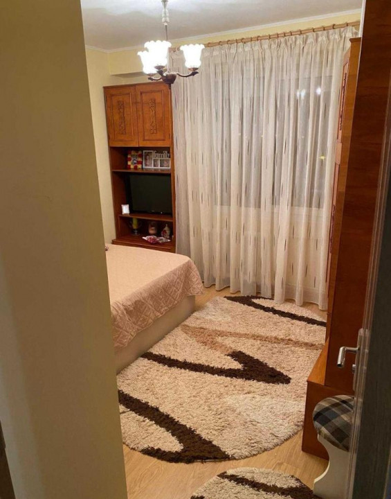 Apartament 4 camere Cantemir 