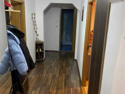 Apartament 4 camere Cantemir 