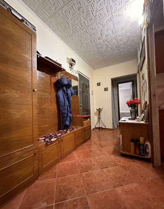Vand apartament cu doua camere Dragos Voda