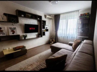 Apartament cu 2 camere Luceafarul etaj 8/10