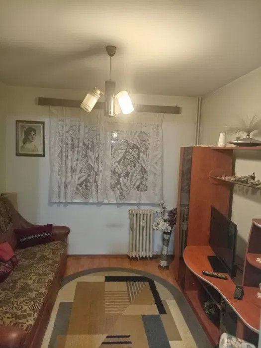 Vând Ap. 3 cam. zona Nufăru Onisifor Ghibu