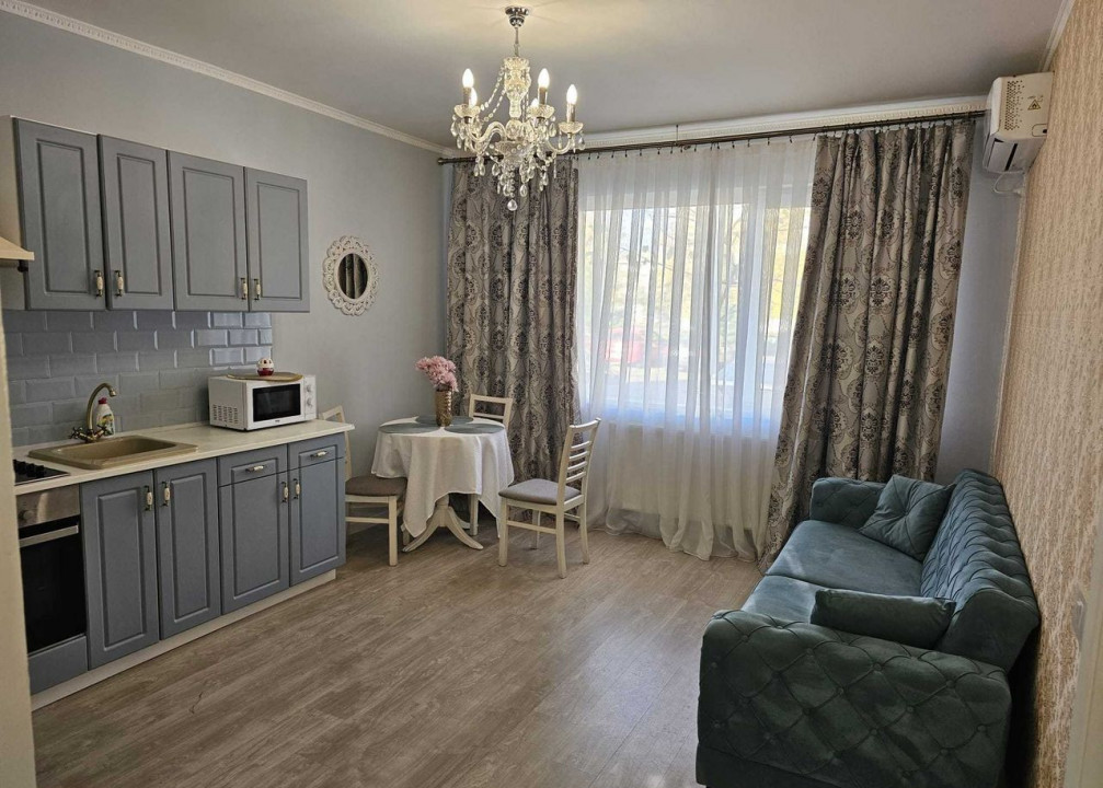 Apartament 2 camere de vanzare in Prima Universitatii