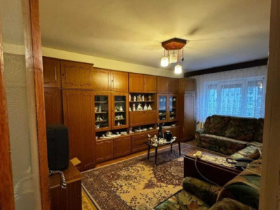 Apartament de vânzare PB 3 camere – Oradea, zona Iosia, str. Cazaban