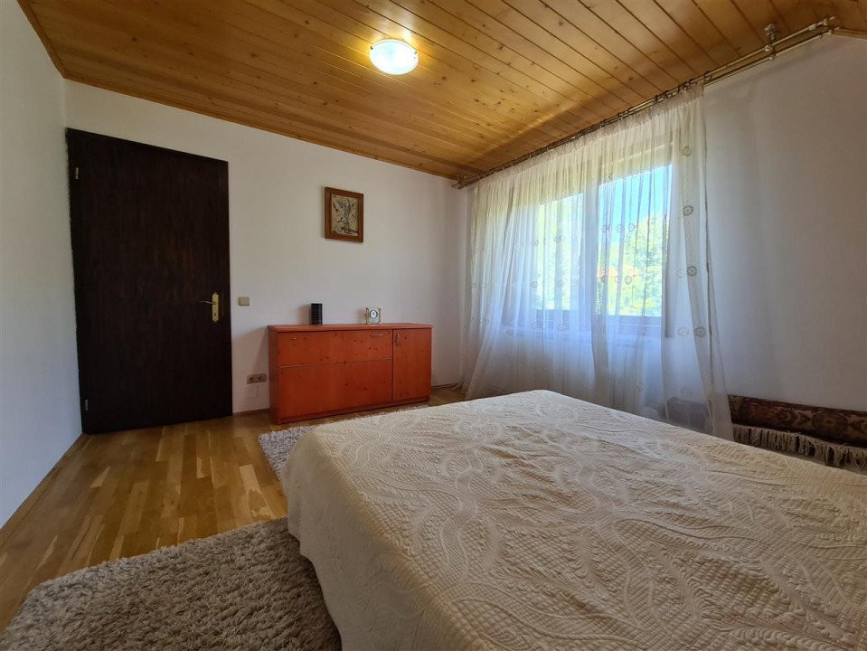 Vand Casa Pe Malul Lacului In Campenesti, Langa Cluj-Napoca.